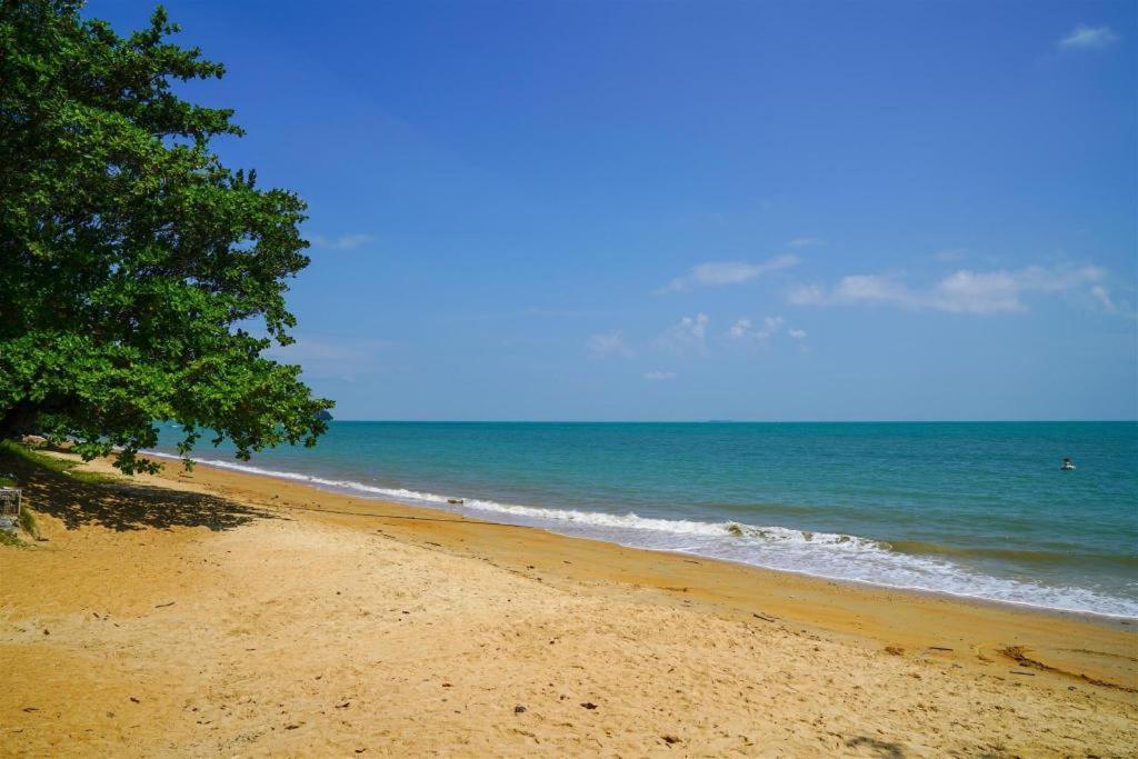 Oyo Homes 90499 Marina View Villas Port Dickson Kültér fotó